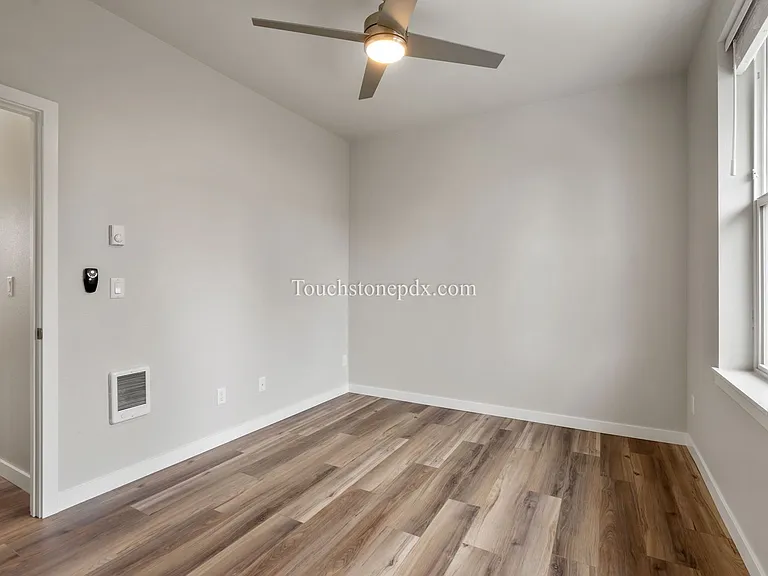 3323 SE 87th Ave — Photo 20