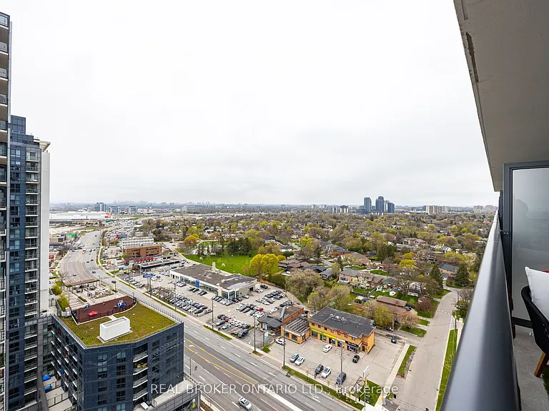 30 Samuel Wood Way #2010 — Photo 18