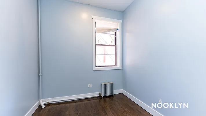 Rented by Nooklyn NYC LLC | media 4