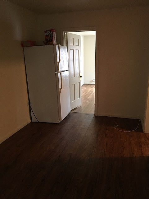 2nd image of 4003 Richfield Ave
