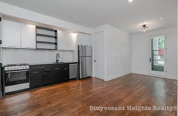 Rented by Stuyvesant Heights Realty Corp | media 33