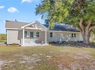 1182 Waynewood Dr, Lake Charles, LA 70611