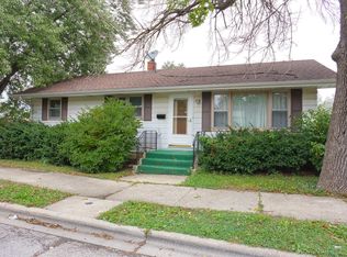 1614 Dodge Ave, Waukegan, IL 60085