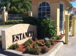 525 Talia Cir, Palm Springs, FL 33461