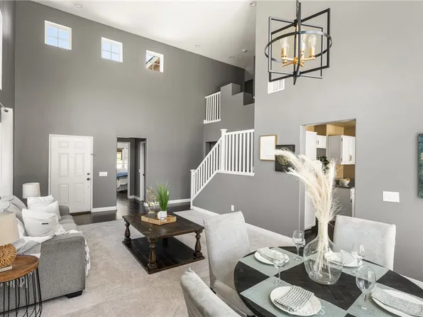 27849 Maywood Bend Dr, Menifee, CA 92585