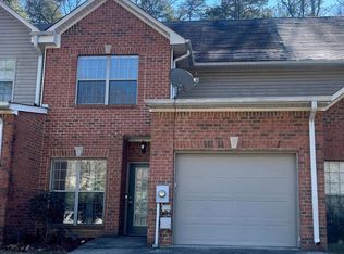 456 Highland Cove Dr, Hoover, AL 35226
