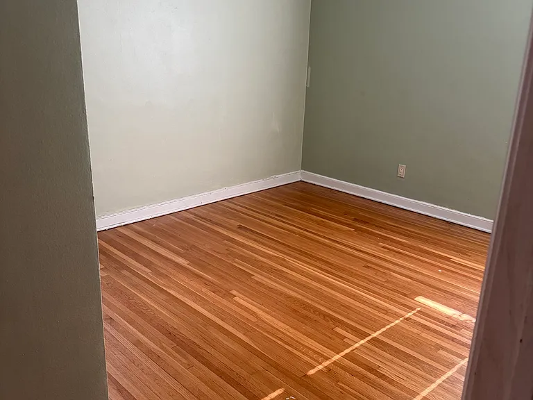 4015 Quail Ave N #1 — Photo 9