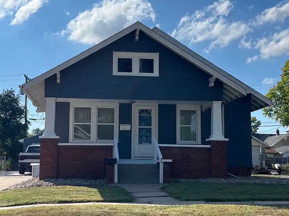 739 N Briggs Ave, Hastings, NE 68901