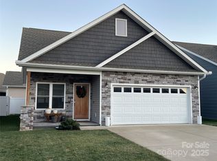 28 Sage Crest Loop, Weaverville, NC 28787