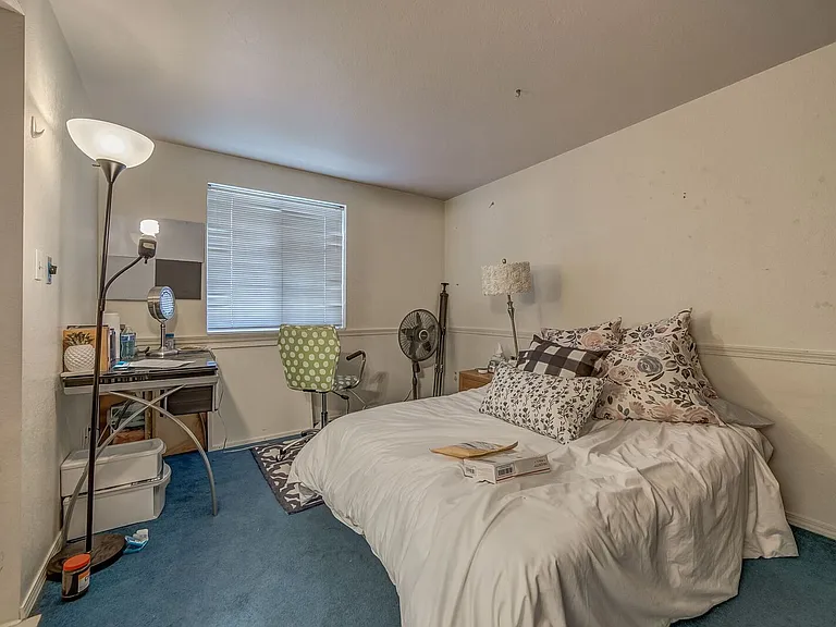724 W 1720 N #201 — Photo 16