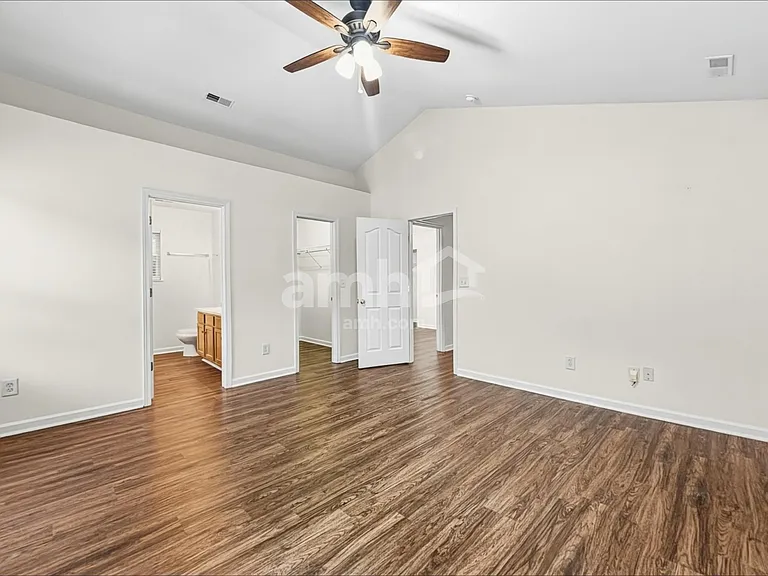 3801 Wingdale Ct — Photo 11