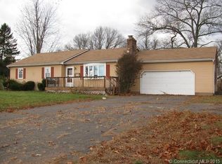 35 Clark Rd, Broad Brook, CT 06016