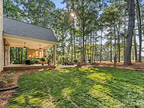 5th image of 49437 Quail Trail Rd