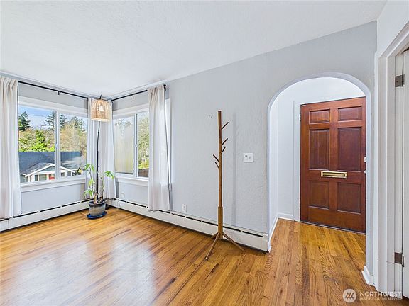 4th image of 2103 E 21st Street