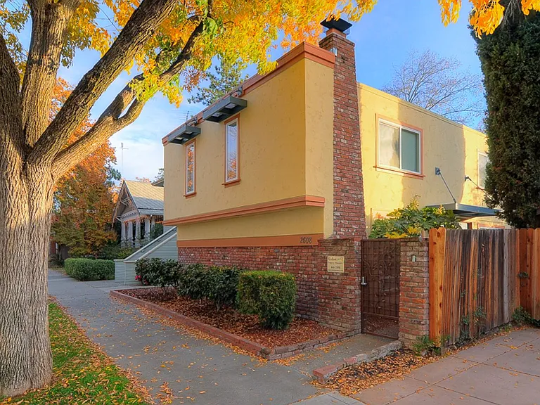 2608 Q Street — Photo 1