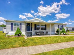 217 Rona Blvd, Pataskala, OH 43062