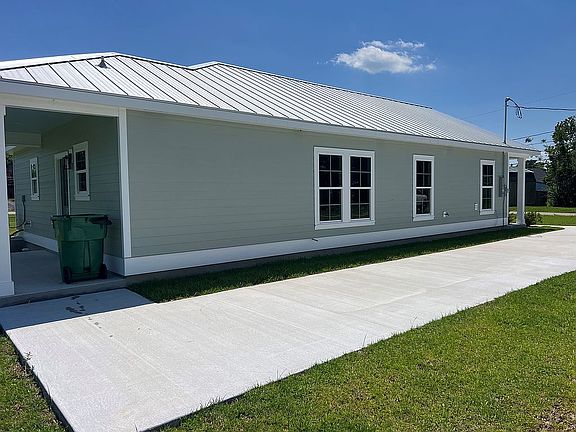 4th image of 135 Antoine Ln