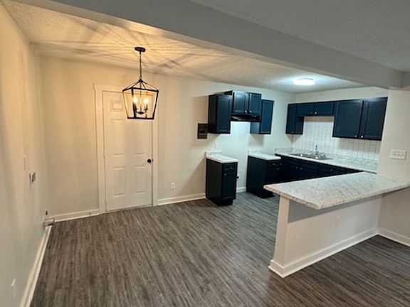 4th image of 4108 Wilmette Ave
