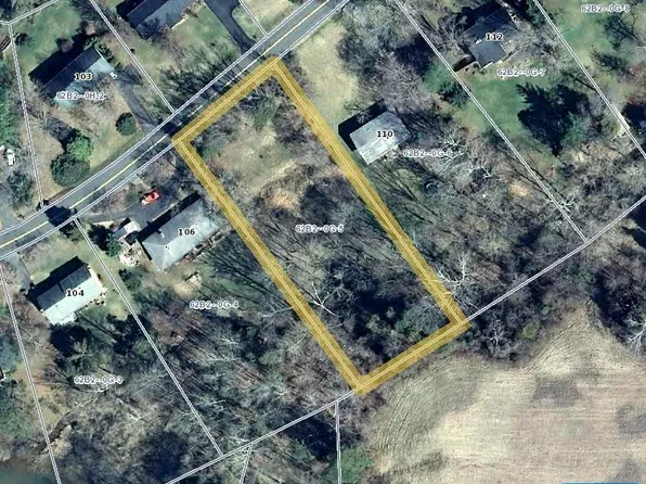 Bollingbrook Dr, Charlottesville, VA 22911