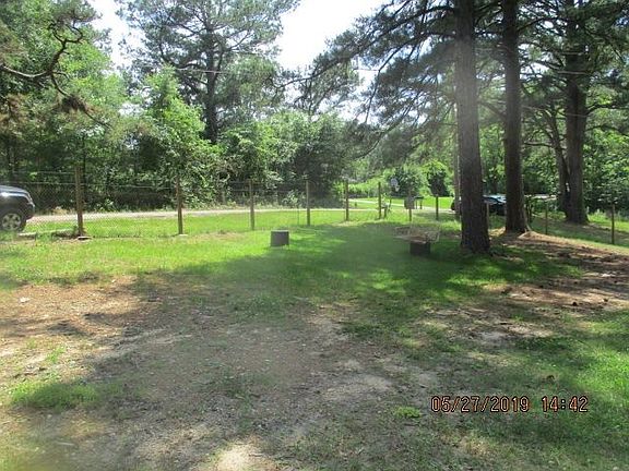 4th image of 2701 Hixon Dr
