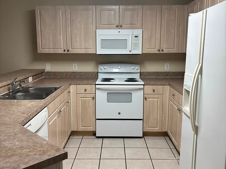 2117 Fairway Dr #2117 — Photo 8