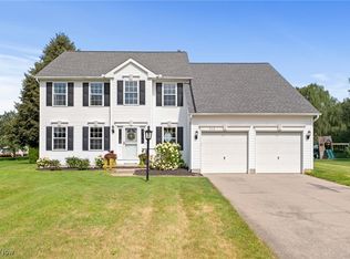 562 Brookstone Ct, Akron, OH 44321