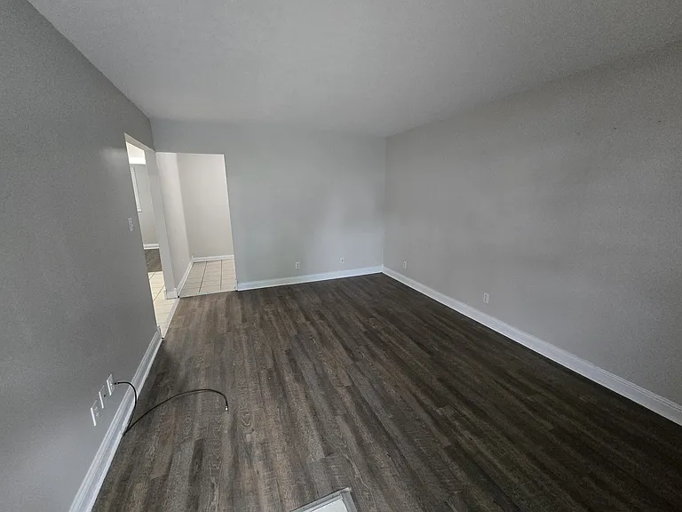 108 Colonial Ave #A-3 — Photo 3
