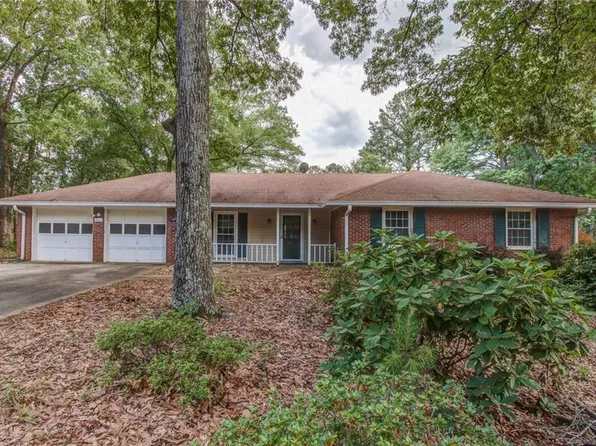 1809 Brandy Dr SE, Conyers, GA 30013