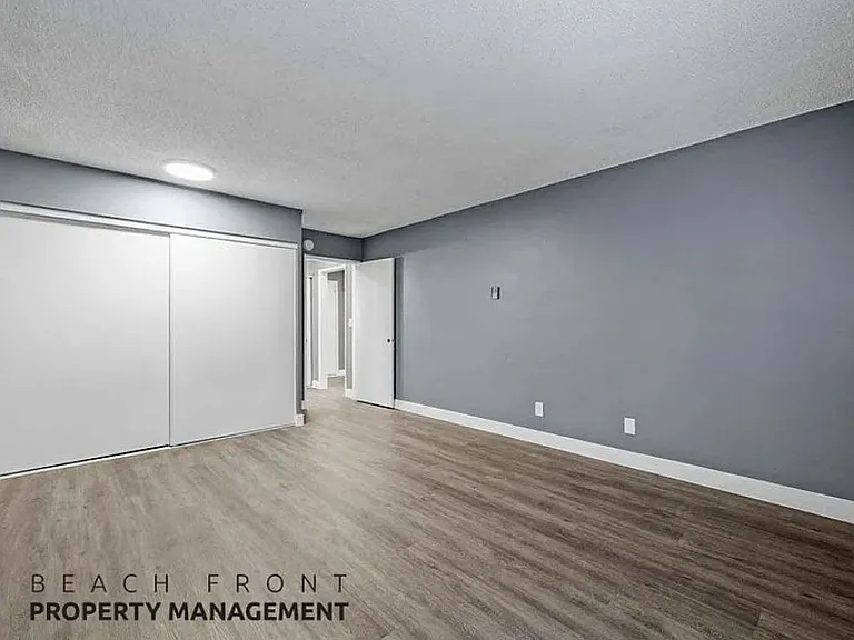 1021 N. Flower St. — Photo 22