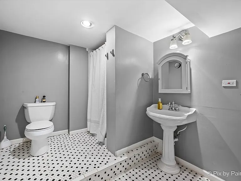 120 W Hillside Ave — Photo 20
