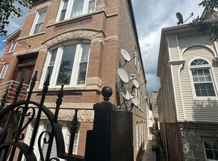 1253 N Cleaver St APT 2R, Chicago, IL 60642
