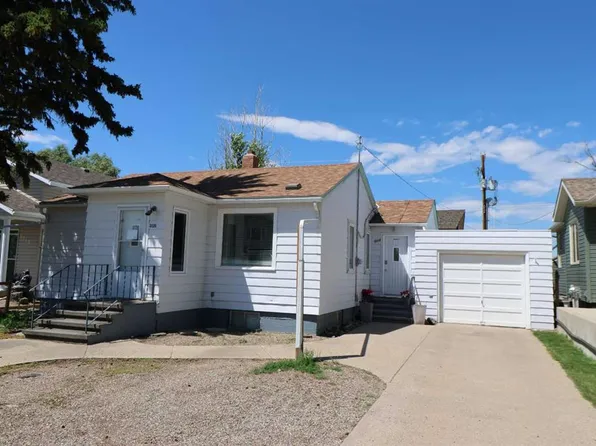 5319 S 45th Ave, Taber, AB T1G 1B4