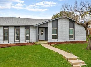 1806 Post Oak Ln, Carrollton, TX 75007