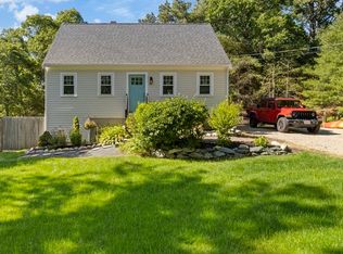 94 Barlows Landing Rd, Pocasset, MA 02559