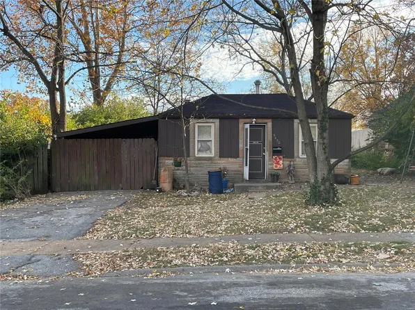 9430 Echo Ln, Saint Louis, MO 63114