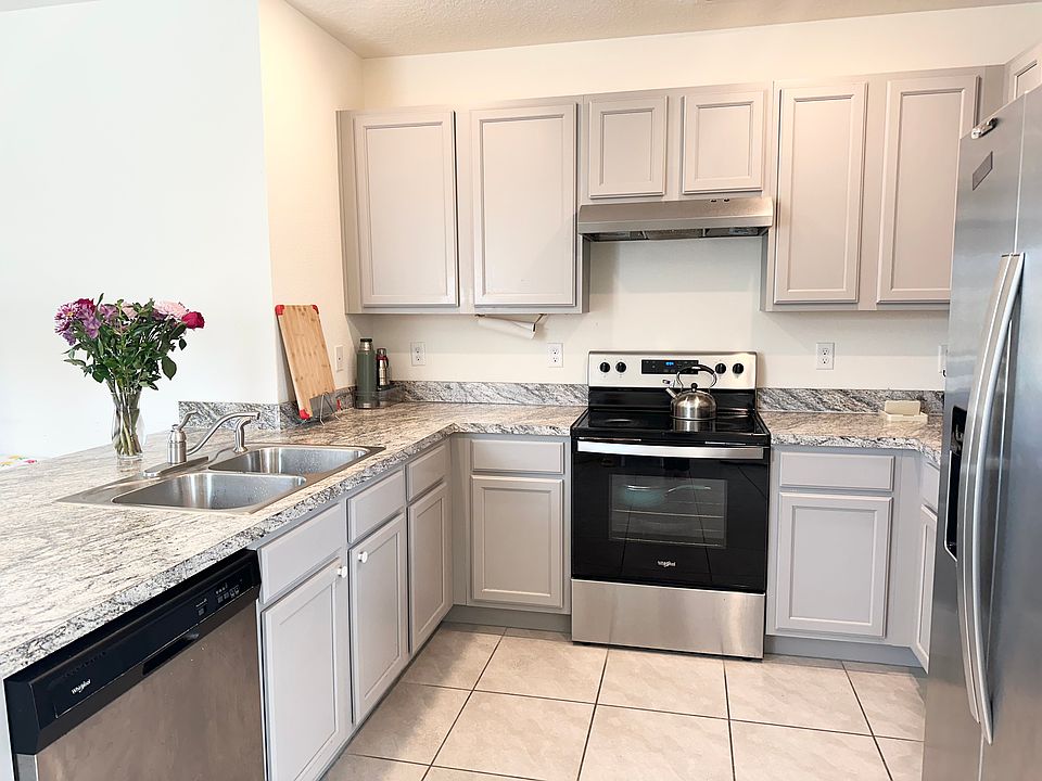 1st image of 713 Brooklet Dr