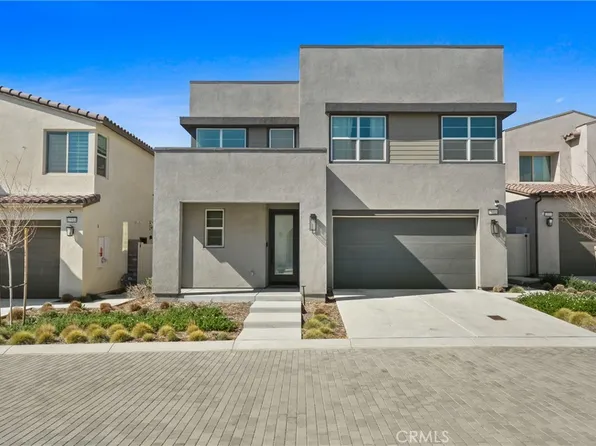 15916 Caterpillar Dr, Fontana, CA 92336