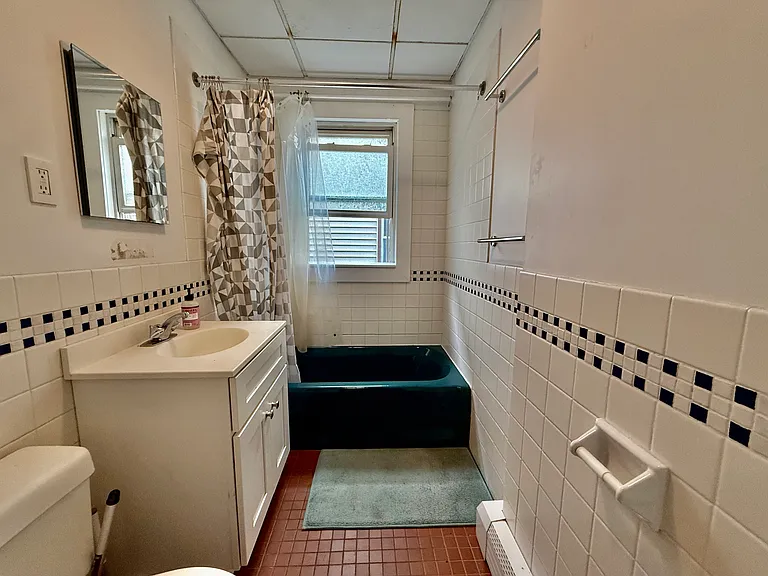 8 Adams Ter #A2 — Photo 11