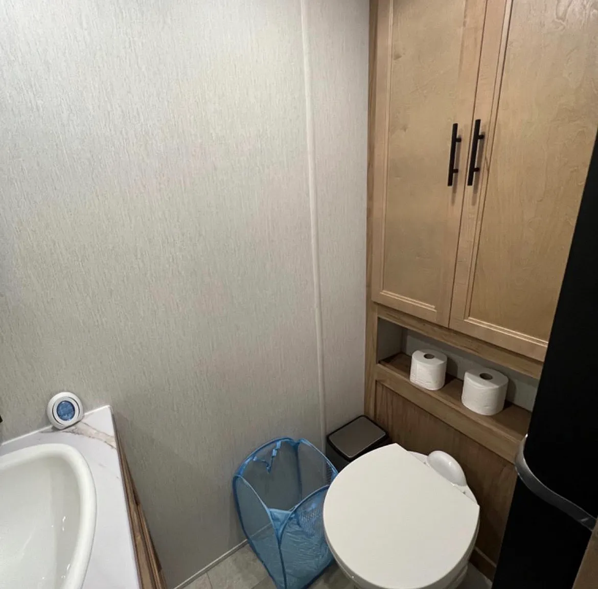 2 bed, 500 sqft, $2,750 — Photo 4