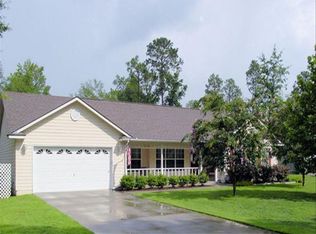 124 Cardinal St, Woodbine, GA 31569