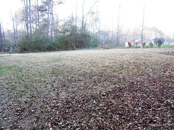 2nd image of 25 Bishop Ln