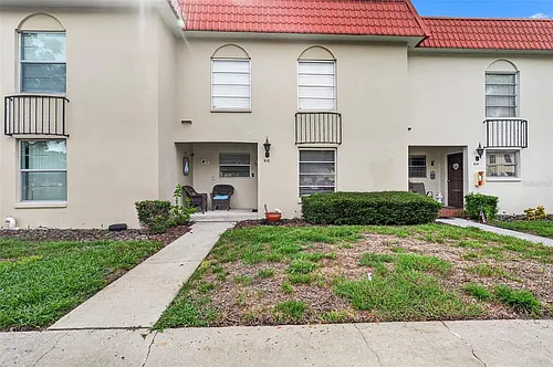 2700 Bayshore Blvd Photo 1