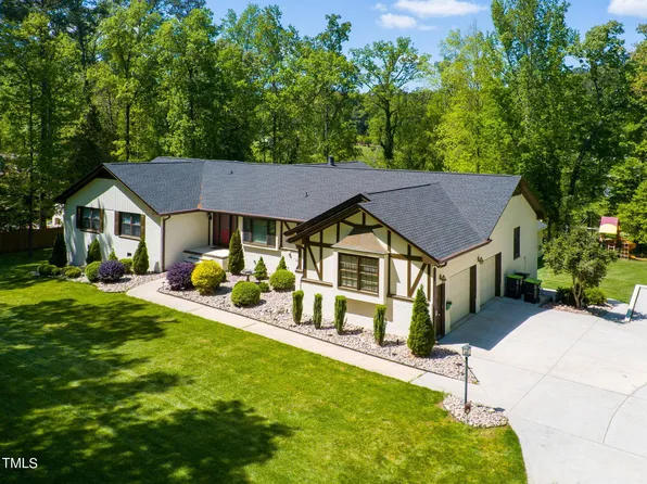 5313 Edington Ln, Raleigh, NC 27604