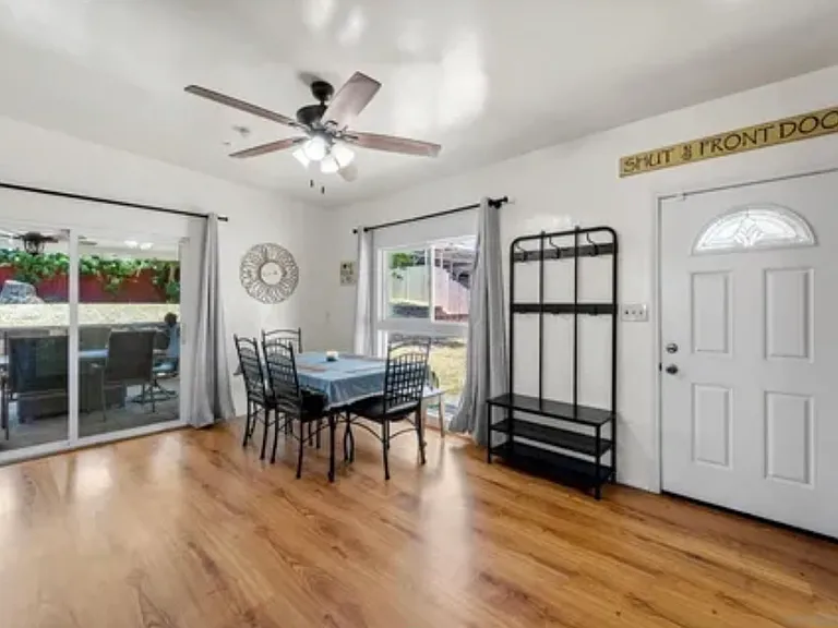 1064 Monserate Ave — Photo 2