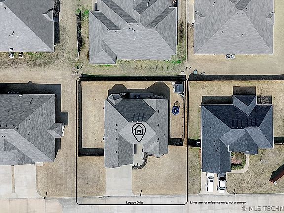 2nd image of 1218 Legacy Dr