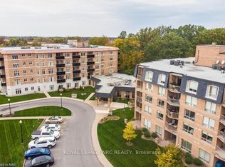 8111 Forest Glen Dr #214, Niagara Falls, ON