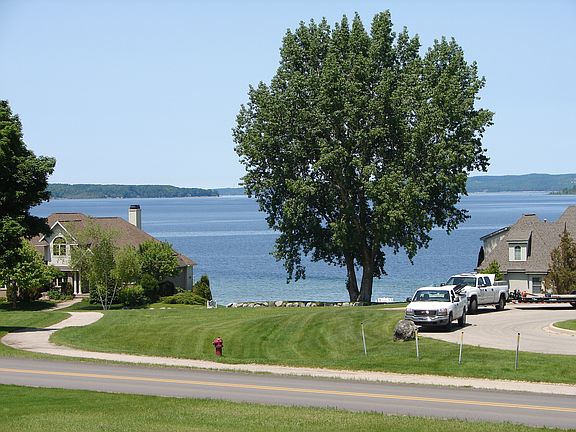 2nd image of Division St