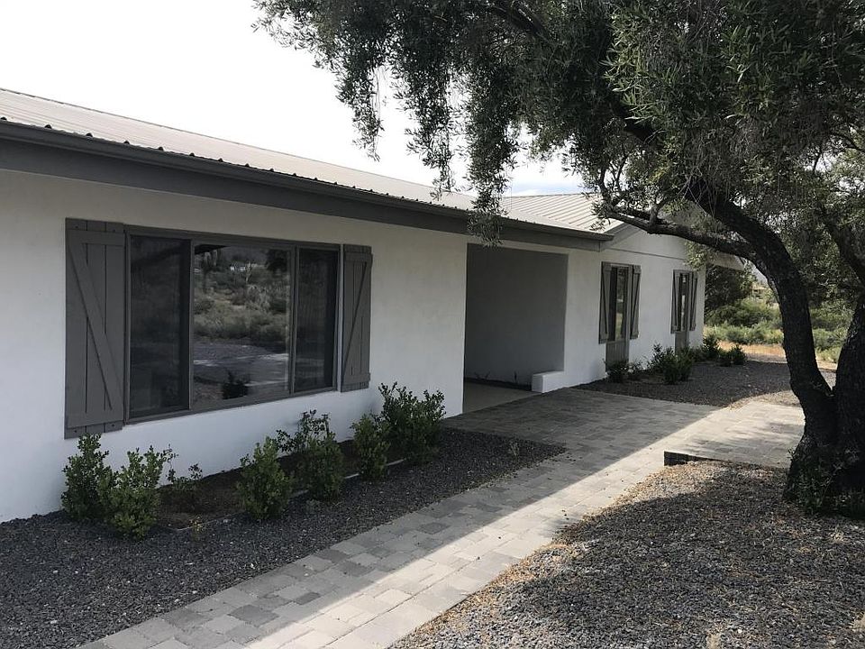1st image of 40636 N Echo Canyon Dr