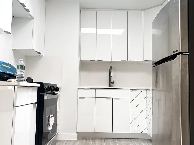 82 Bleecker St #2 — Photo 7