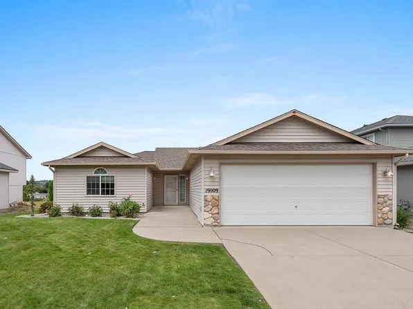 19009 E Riverwalk Ln, Greenacres, WA 99016